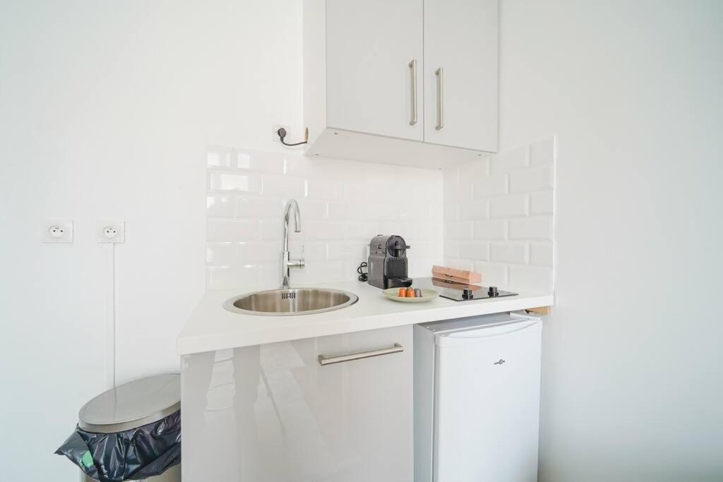 Apartment Proche Vaugirard - Sauge - II Paris Exteriör bild
