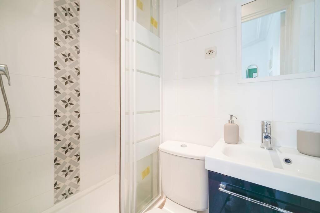 Apartment Proche Vaugirard - Sauge - II Paris Exteriör bild